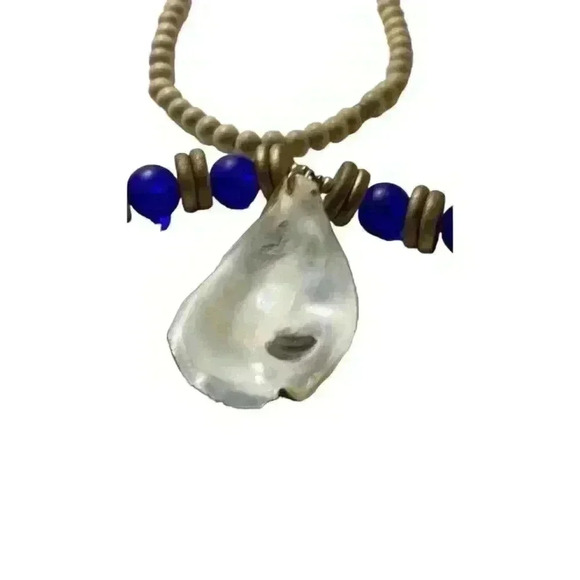 Coastal Genuine Oyster Shell Sea Glass Necklace - Picture 6 of 6